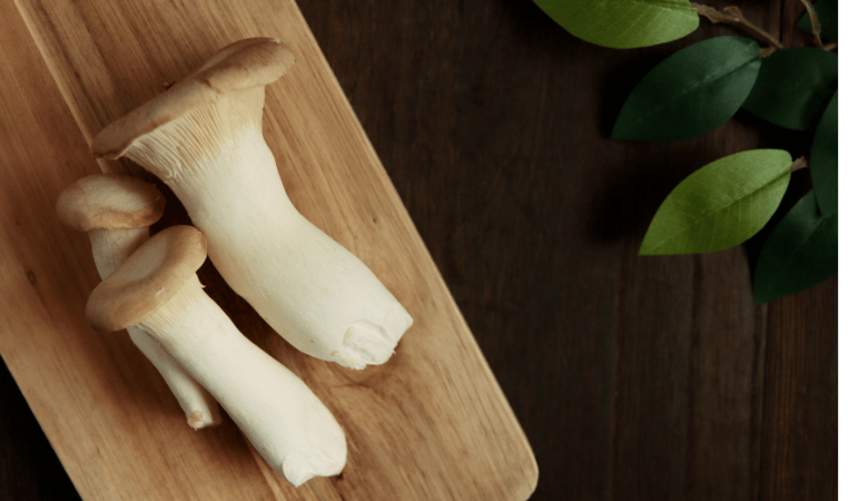 7 King Trumpet Mushroom Benefits You Should Know (+Tips) - Lucid™